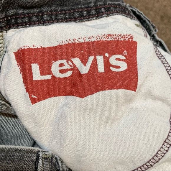 Levi’s 514 Slim Straight Jeans with Side Pocket - Picture 11 of 11